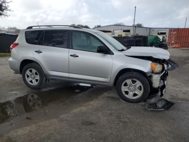 Photo 3 VIN: 2T3KF4DV7BW099368 - TOYOTA RAV4 