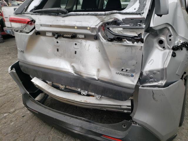 Photo 8 VIN: 2T3LWRFV9KW012780 - TOYOTA RAV4 LE 