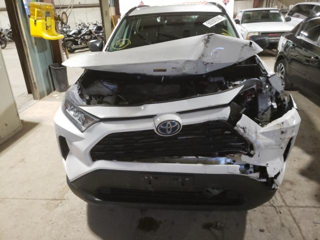 Photo 8 VIN: 2T3LWRFVXKW016515 - TOYOTA RAV4 LE 