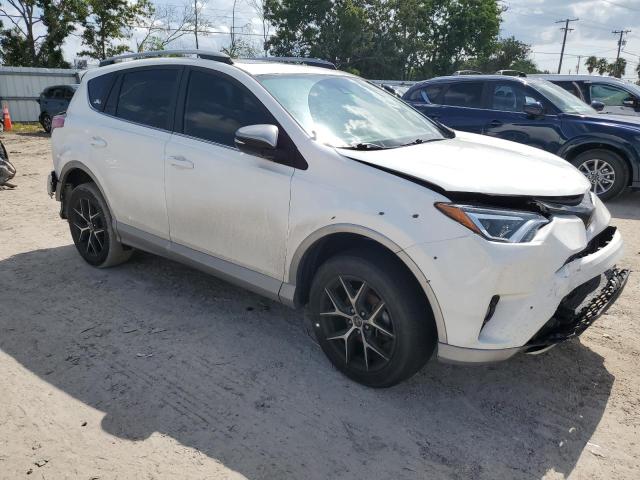 Photo 3 VIN: 2T3NFREV1JW466966 - TOYOTA RAV4 SE 