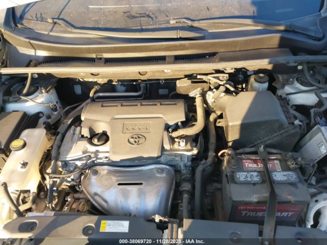 Photo 9 VIN: 2T3NFREV2GW259222 - TOYOTA RAV4 