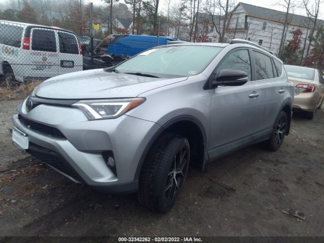 Photo 1 VIN: 2T3NFREV2HW396212 - TOYOTA RAV4 