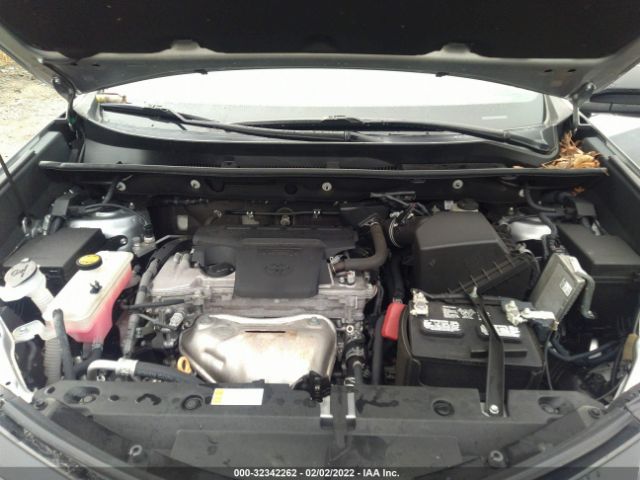 Photo 9 VIN: 2T3NFREV2HW396212 - TOYOTA RAV4 