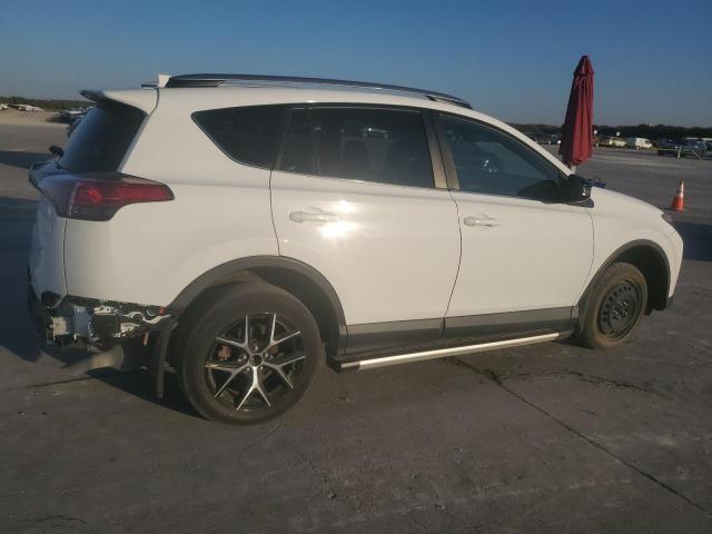 Photo 2 VIN: 2T3NFREV3HW393206 - TOYOTA RAV4 SE 