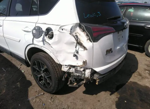 Photo 5 VIN: 2T3NFREV5GW242429 - TOYOTA RAV4 