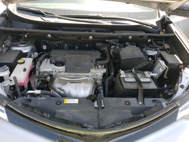 Photo 6 VIN: 2T3NFREV5HW357422 - TOYOTA RAV4 SE 