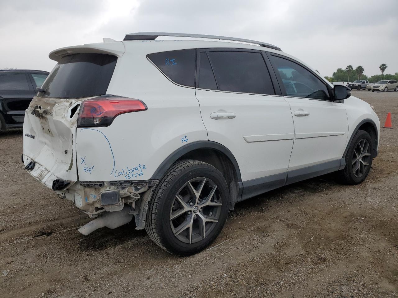 Photo 2 VIN: 2T3NFREV6GW295107 - TOYOTA RAV 4 