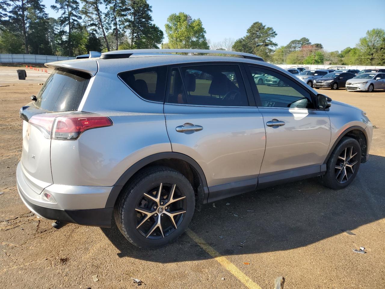 Photo 2 VIN: 2T3NFREV8GW305958 - TOYOTA RAV 4 