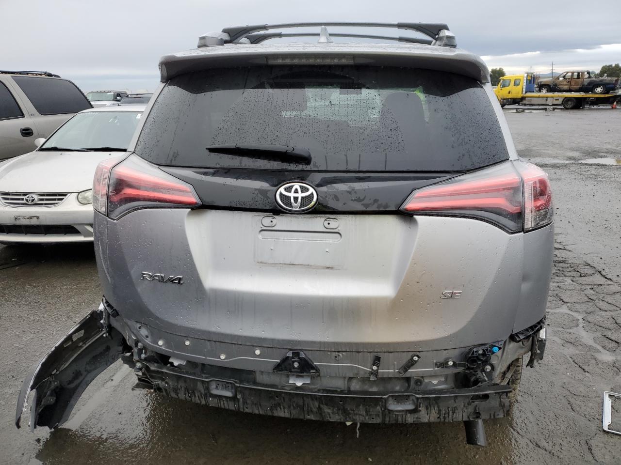 Photo 5 VIN: 2T3NFREV9GW243907 - TOYOTA RAV 4 