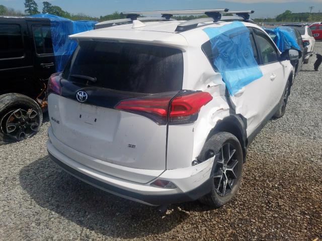 Photo 3 VIN: 2T3NFREVXHW392683 - TOYOTA RAV4 SE 