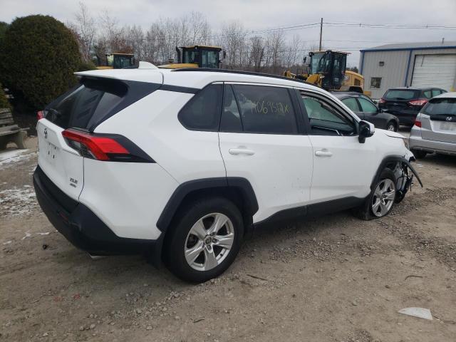 Photo 2 VIN: 2T3P1RFV0MC207302 - TOYOTA RAV4 XLE 