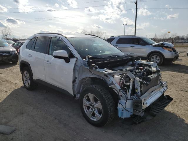 Photo 3 VIN: 2T3P1RFV2LC100928 - TOYOTA RAV4 XLE 