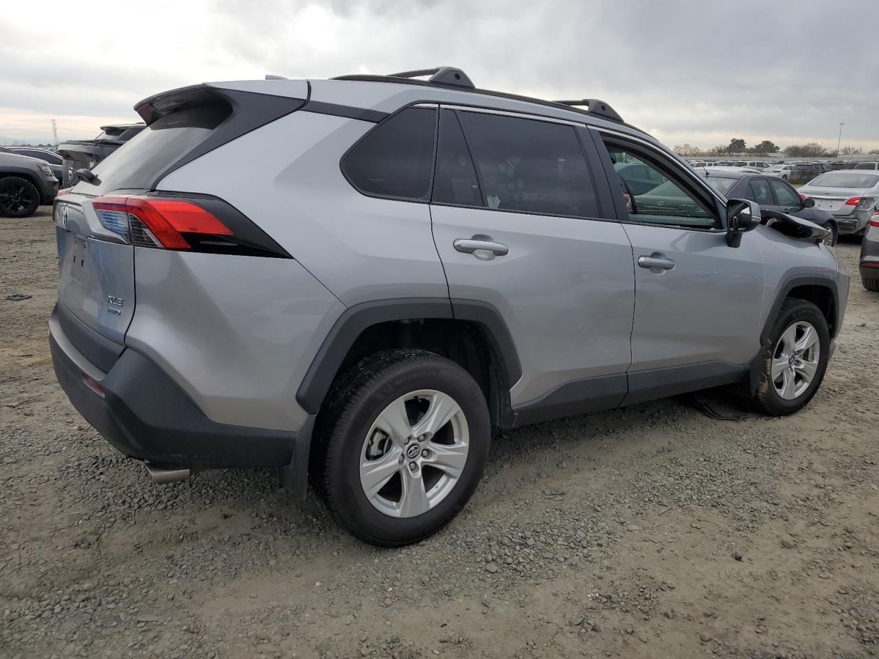 Photo 2 VIN: 2T3P1RFV2LC139227 - TOYOTA RAV 4 