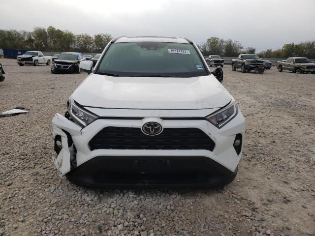 Photo 4 VIN: 2T3P1RFV2LW086947 - TOYOTA RAV4 XLE 