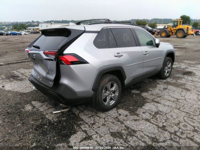 Photo 3 VIN: 2T3P1RFV2PC382610 - TOYOTA RAV4 