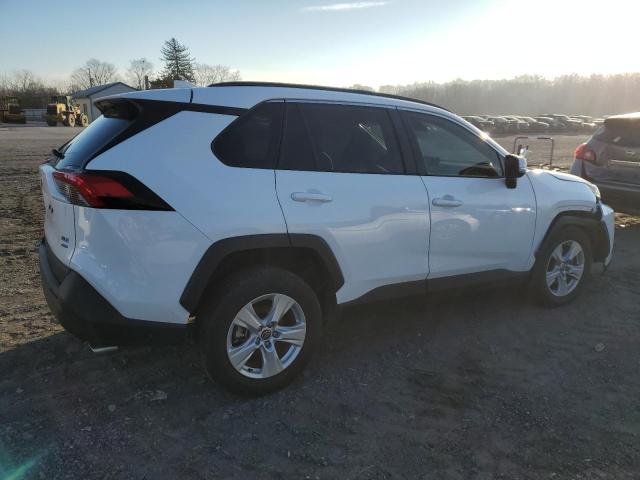 Photo 2 VIN: 2T3P1RFV3MC232551 - TOYOTA RAV4 XLE 