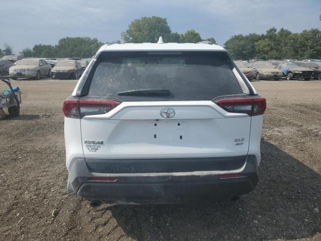 Photo 5 VIN: 2T3P1RFV3PC391610 - TOYOTA RAV4 XLE 