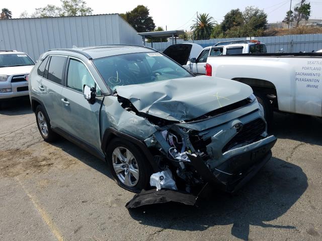 Photo 0 VIN: 2T3P1RFV4LC105712 - TOYOTA RAV4 XLE 