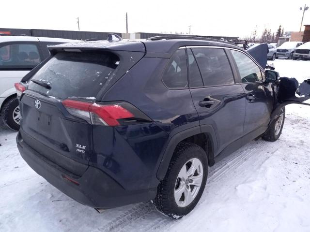 Photo 3 VIN: 2T3P1RFV4MW181852 - TOYOTA RAV4 XLE 