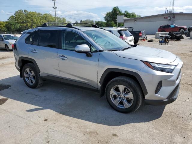 Photo 3 VIN: 2T3P1RFV4NW253439 - TOYOTA RAV4 XLE 