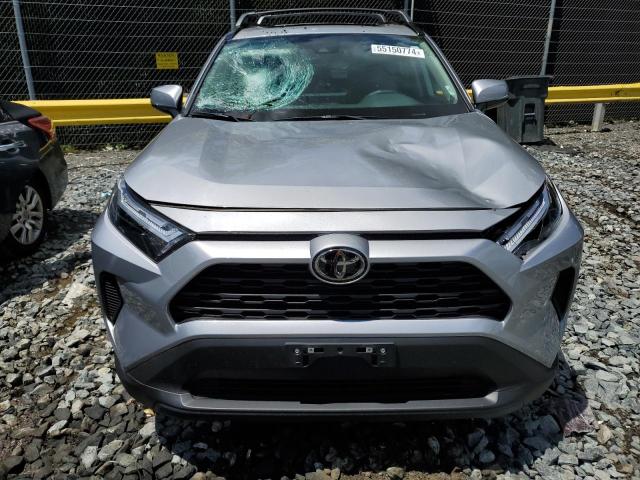 Photo 4 VIN: 2T3P1RFV4PC380910 - TOYOTA RAV4 XLE 