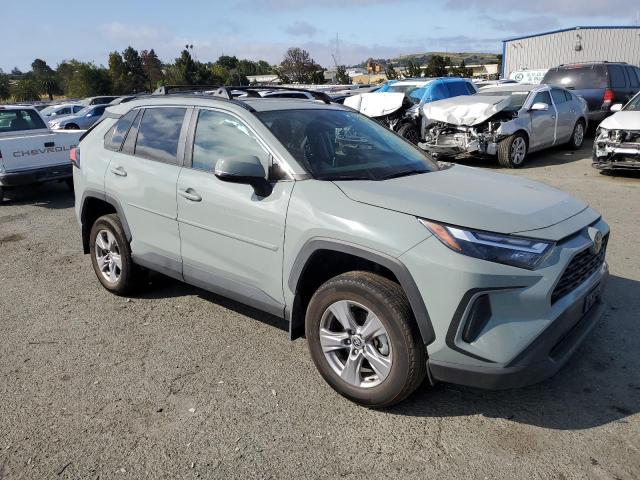 Photo 3 VIN: 2T3P1RFV4PW339322 - TOYOTA RAV4 XLE 