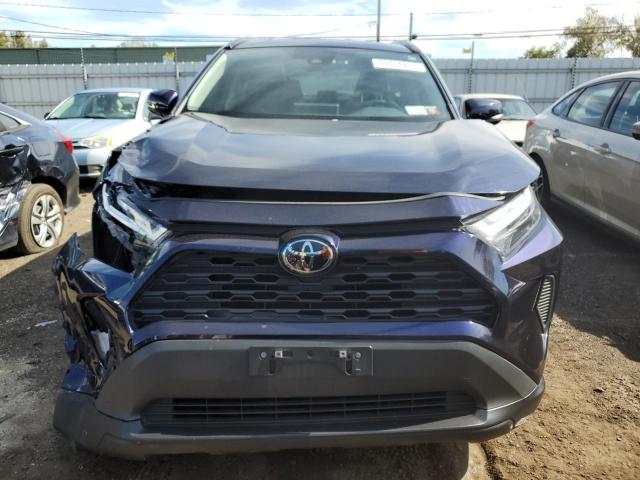 Photo 4 VIN: 2T3P1RFV5NW249125 - TOYOTA RAV4 XLE 