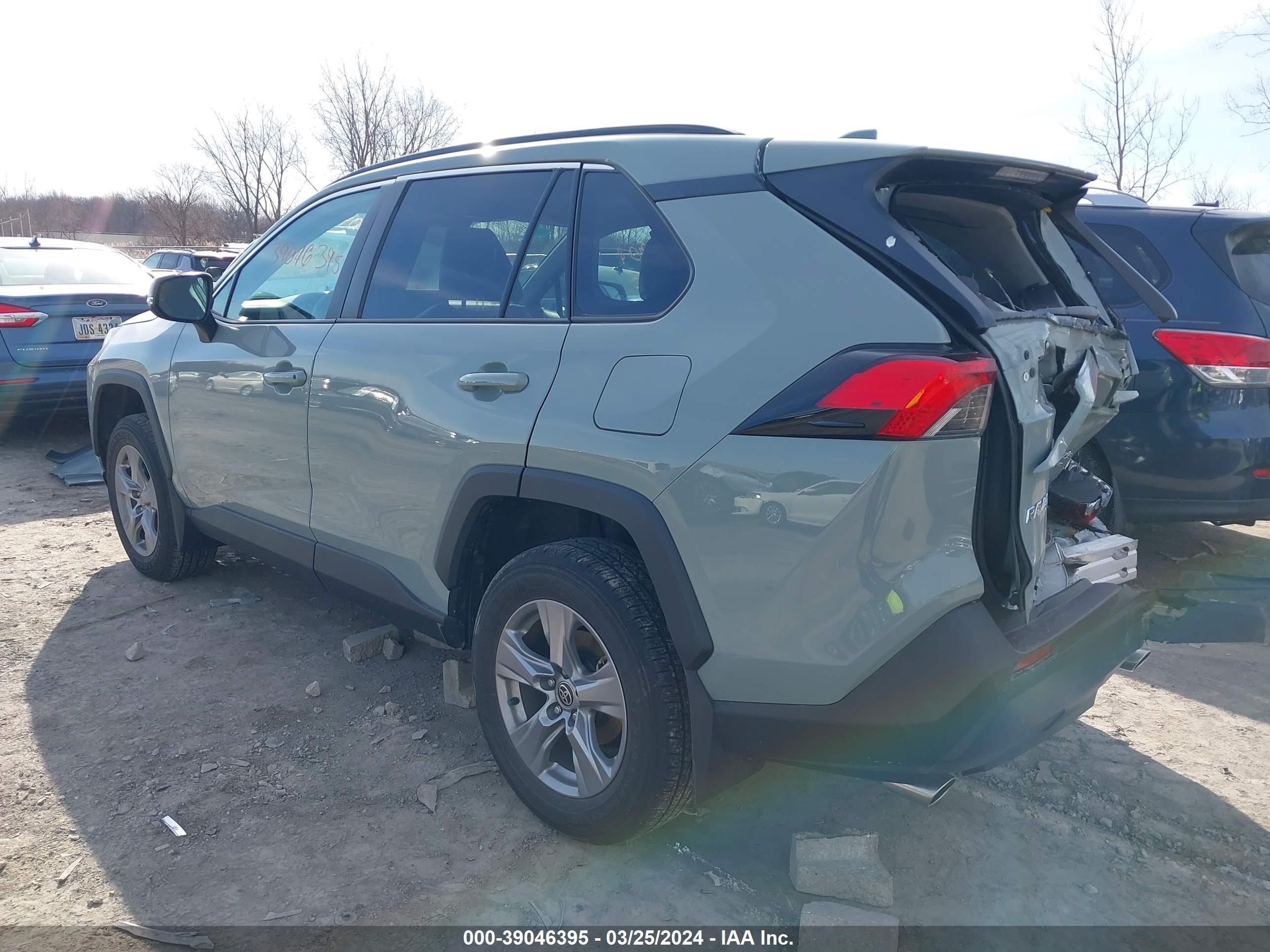 Photo 2 VIN: 2T3P1RFV5NW253451 - TOYOTA RAV 4 