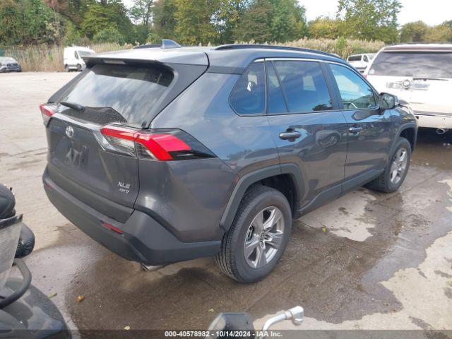 Photo 3 VIN: 2T3P1RFV5RC465239 - TOYOTA RAV4 