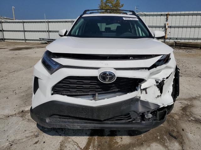 Photo 4 VIN: 2T3P1RFV5RW440257 - TOYOTA RAV4 XLE 