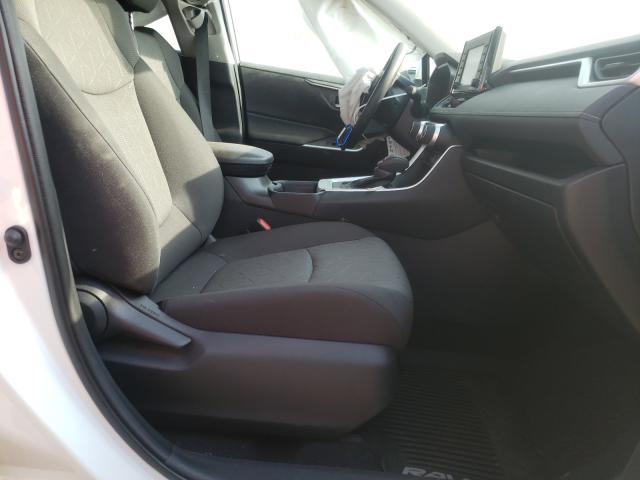 Photo 4 VIN: 2T3P1RFV6MC143380 - TOYOTA RAV4 XLE 