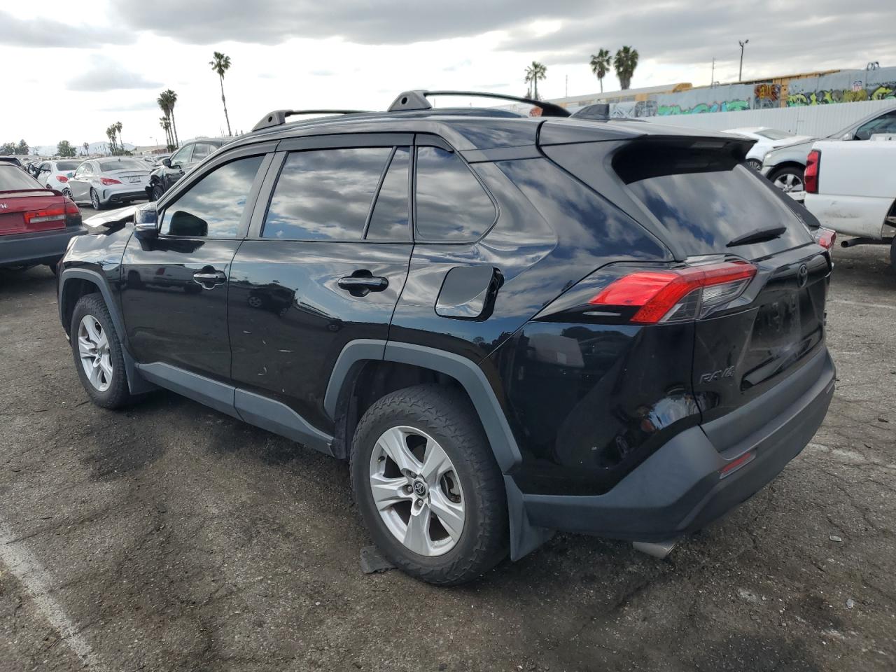 Photo 1 VIN: 2T3P1RFV6MC225643 - TOYOTA RAV 4 