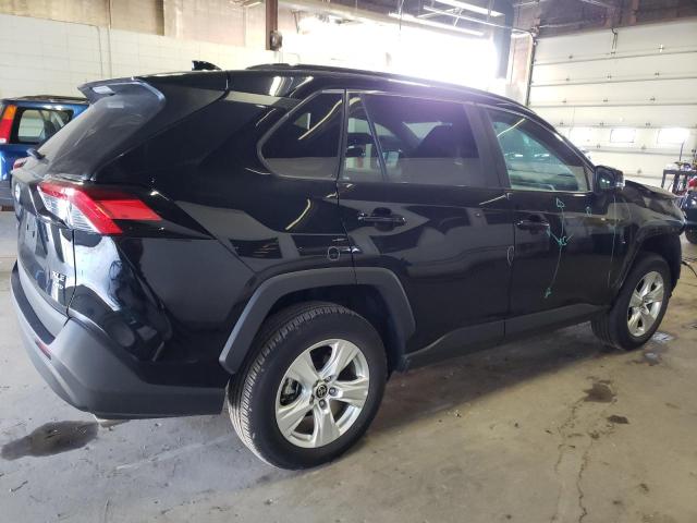 Photo 2 VIN: 2T3P1RFV7MC249806 - TOYOTA RAV4 XLE 