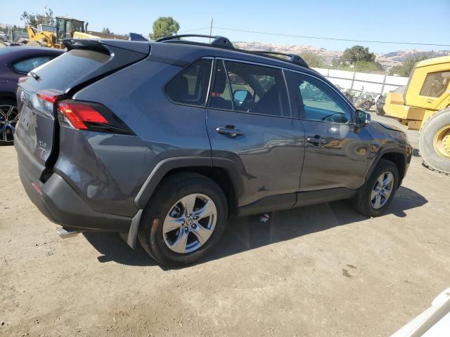 Photo 2 VIN: 2T3P1RFV7PW379751 - TOYOTA RAV4 XLE 