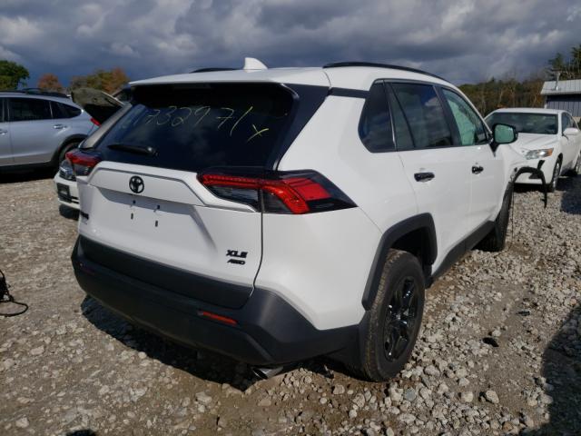 Photo 3 VIN: 2T3P1RFV8LC136218 - TOYOTA RAV4 XLE 