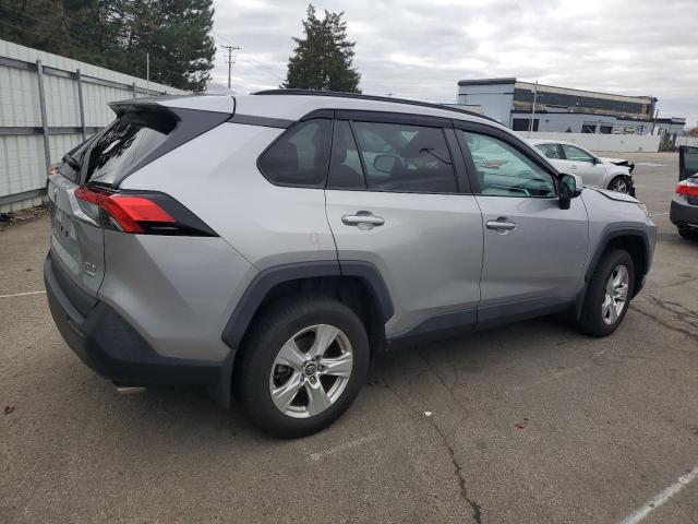 Photo 2 VIN: 2T3P1RFV8LW122690 - TOYOTA RAV4 XLE 