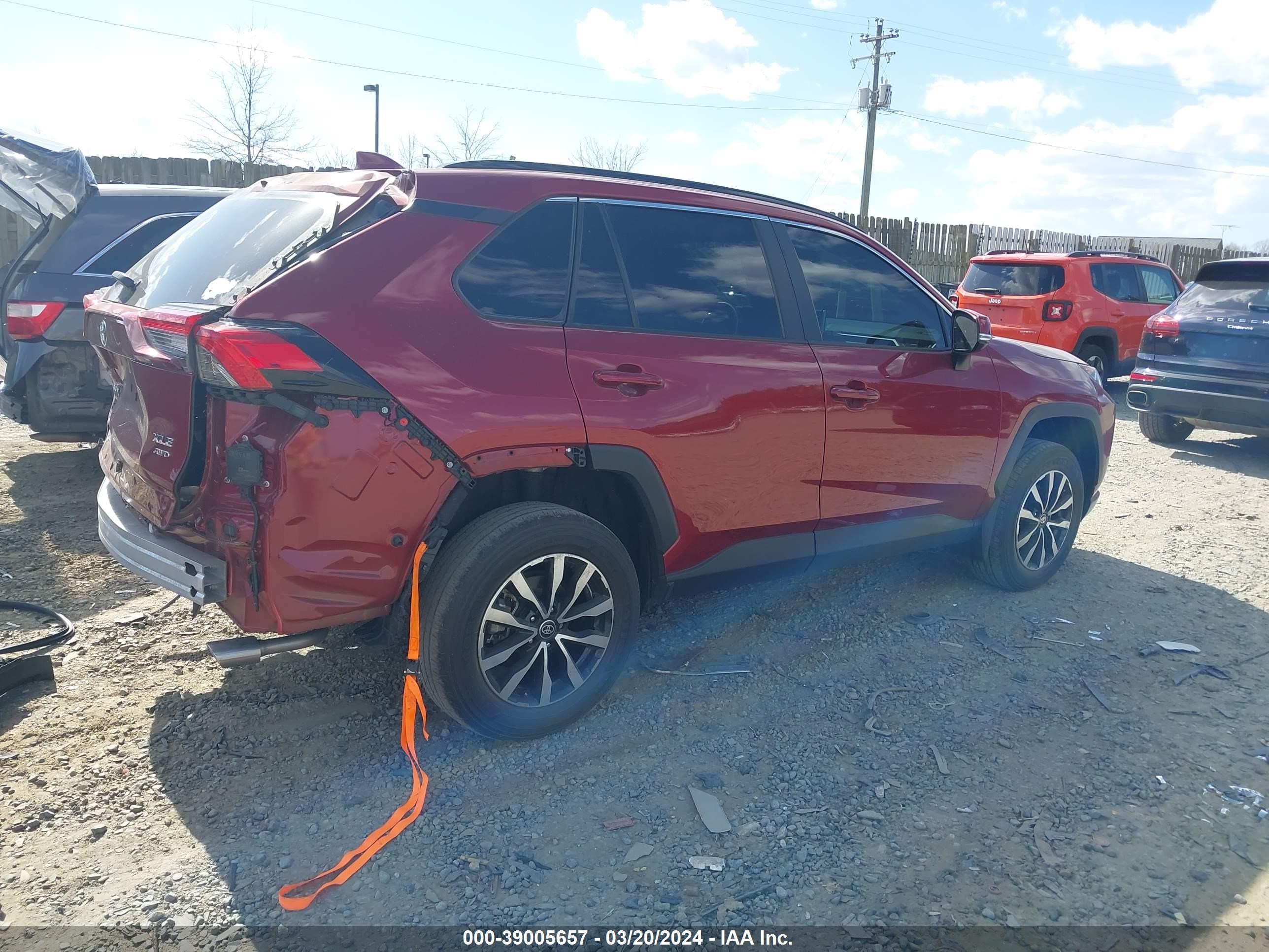 Photo 3 VIN: 2T3P1RFV8MW161524 - TOYOTA RAV 4 