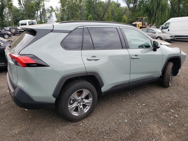 Photo 2 VIN: 2T3P1RFV8NW311066 - TOYOTA RAV4 XLE 