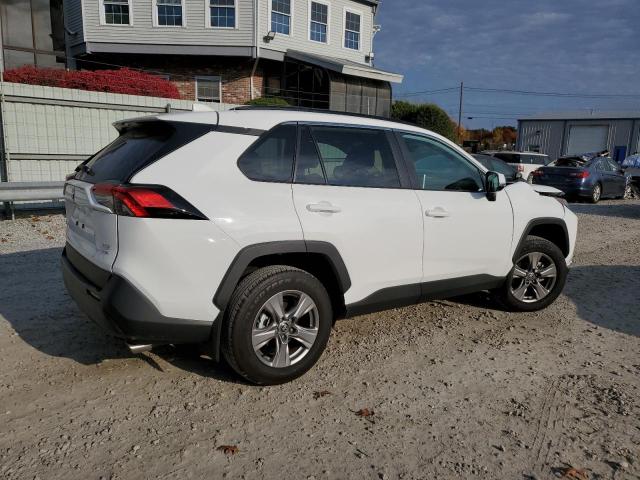 Photo 2 VIN: 2T3P1RFV8RC457748 - TOYOTA RAV4 XLE 