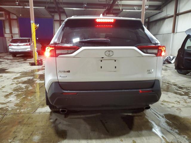 Photo 5 VIN: 2T3P1RFV9LW120298 - TOYOTA RAV4 XLE 