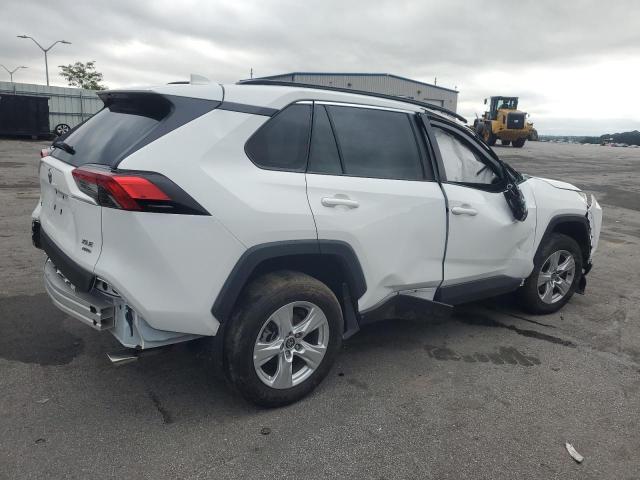 Photo 2 VIN: 2T3P1RFV9MW215963 - TOYOTA RAV4 XLE 