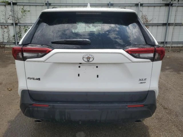 Photo 5 VIN: 2T3P1RFV9RC444409 - TOYOTA RAV4 XLE 