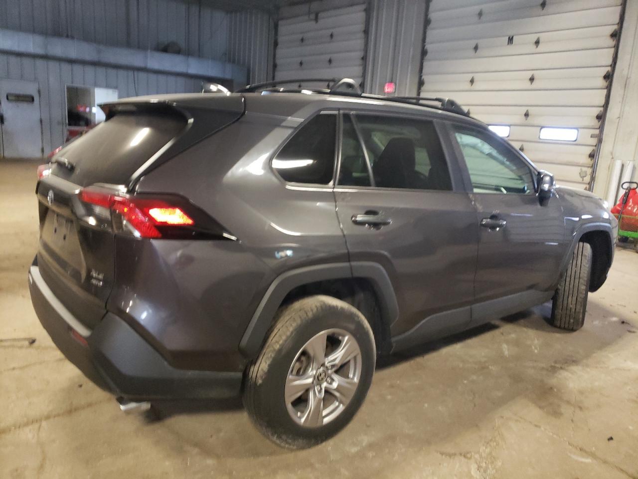 Photo 2 VIN: 2T3P1RFVXPC334305 - TOYOTA RAV 4 