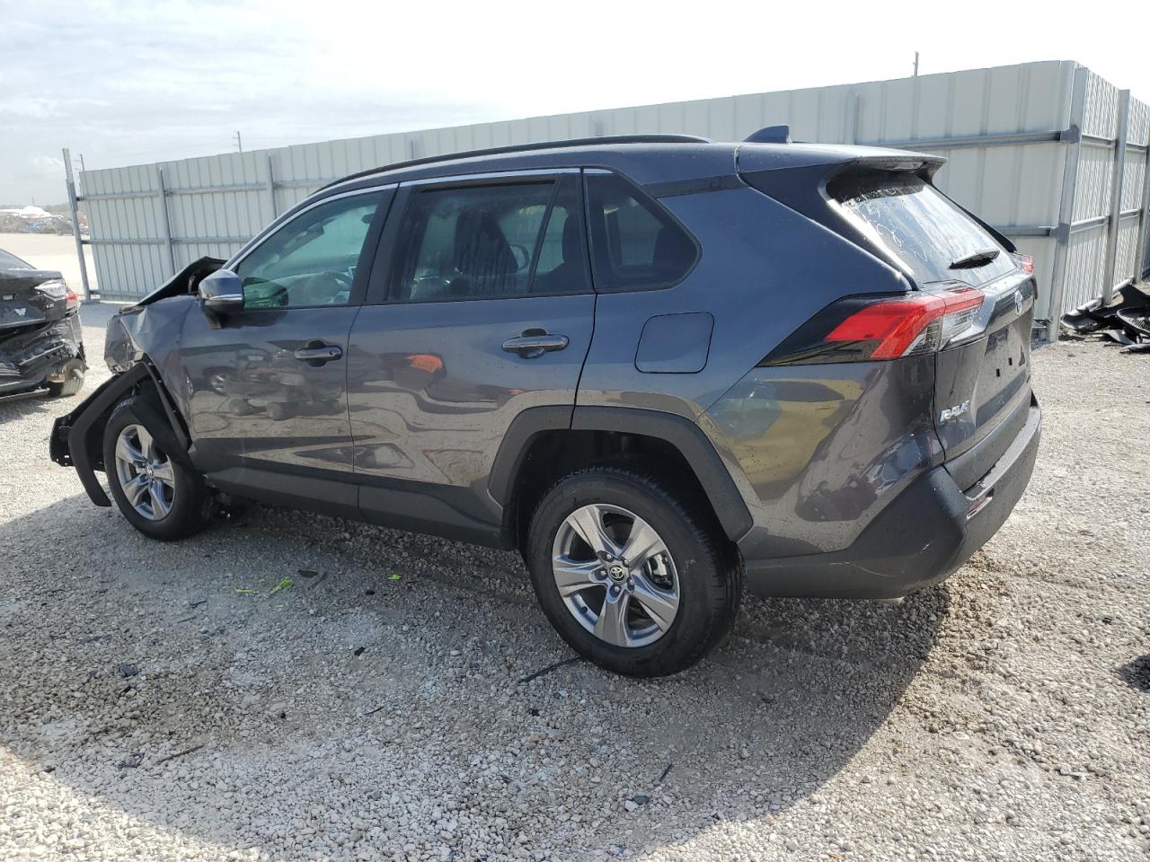 Photo 1 VIN: 2T3P1RFVXRW413314 - TOYOTA RAV 4 