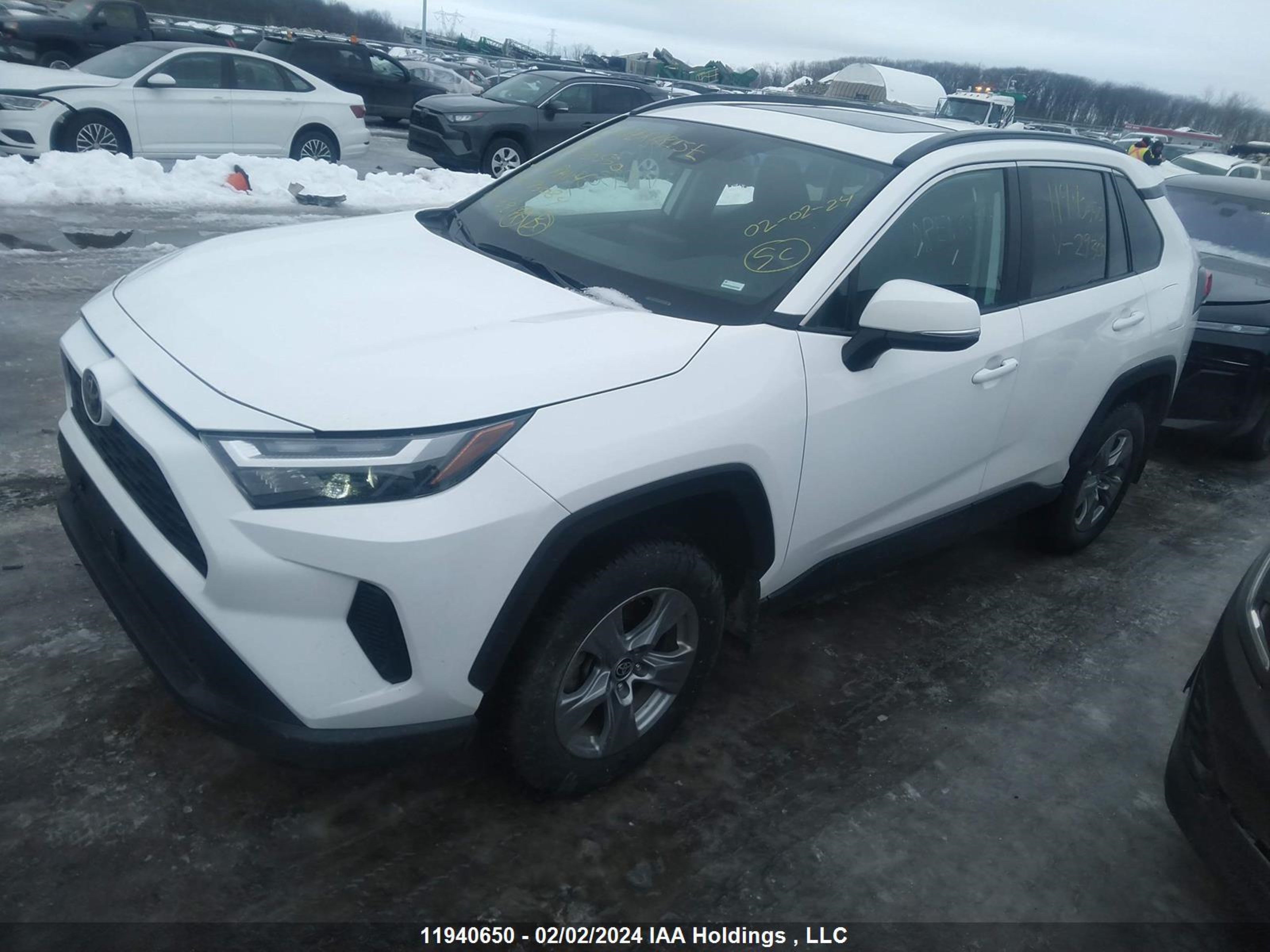 Photo 1 VIN: 2T3R1RFV3NC293084 - TOYOTA RAV 4 