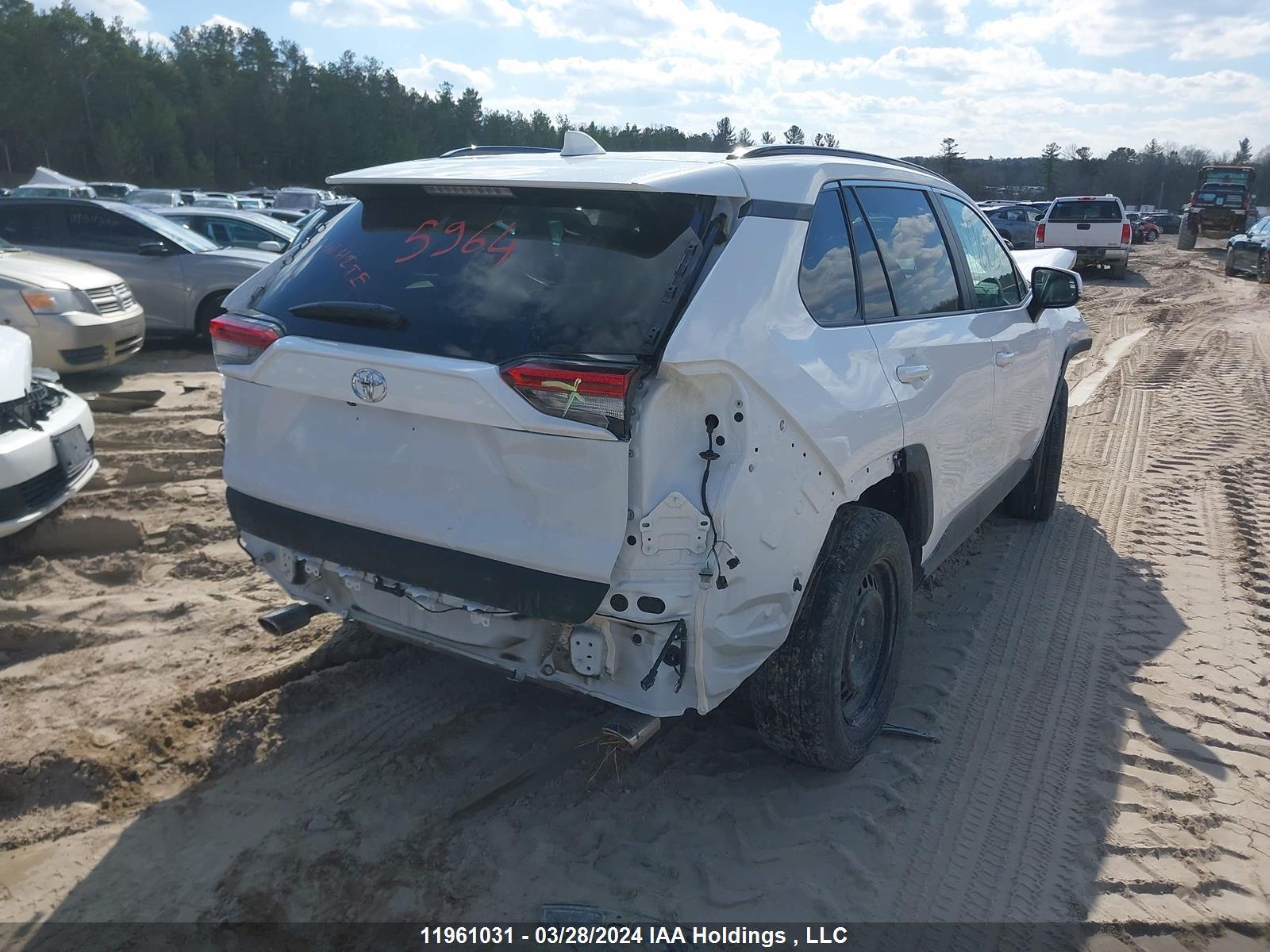 Photo 3 VIN: 2T3R1RFV4PC385971 - TOYOTA RAV 4 