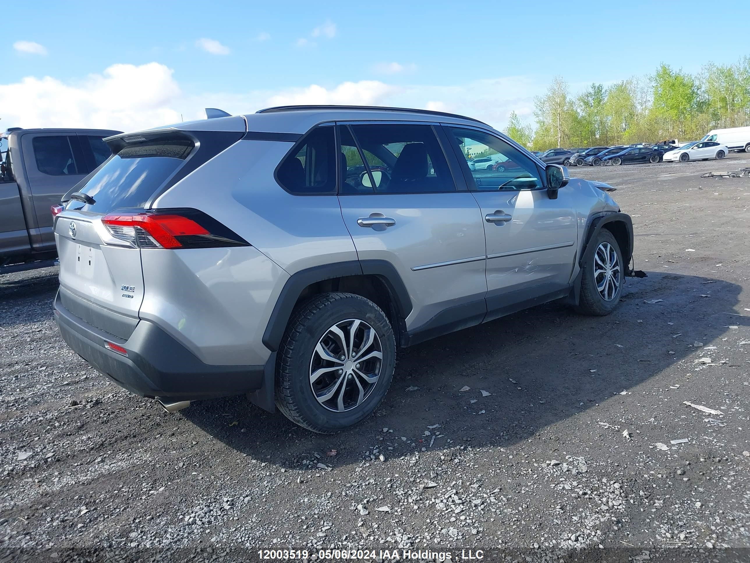 Photo 3 VIN: 2T3R1RFV8LW115182 - TOYOTA RAV 4 