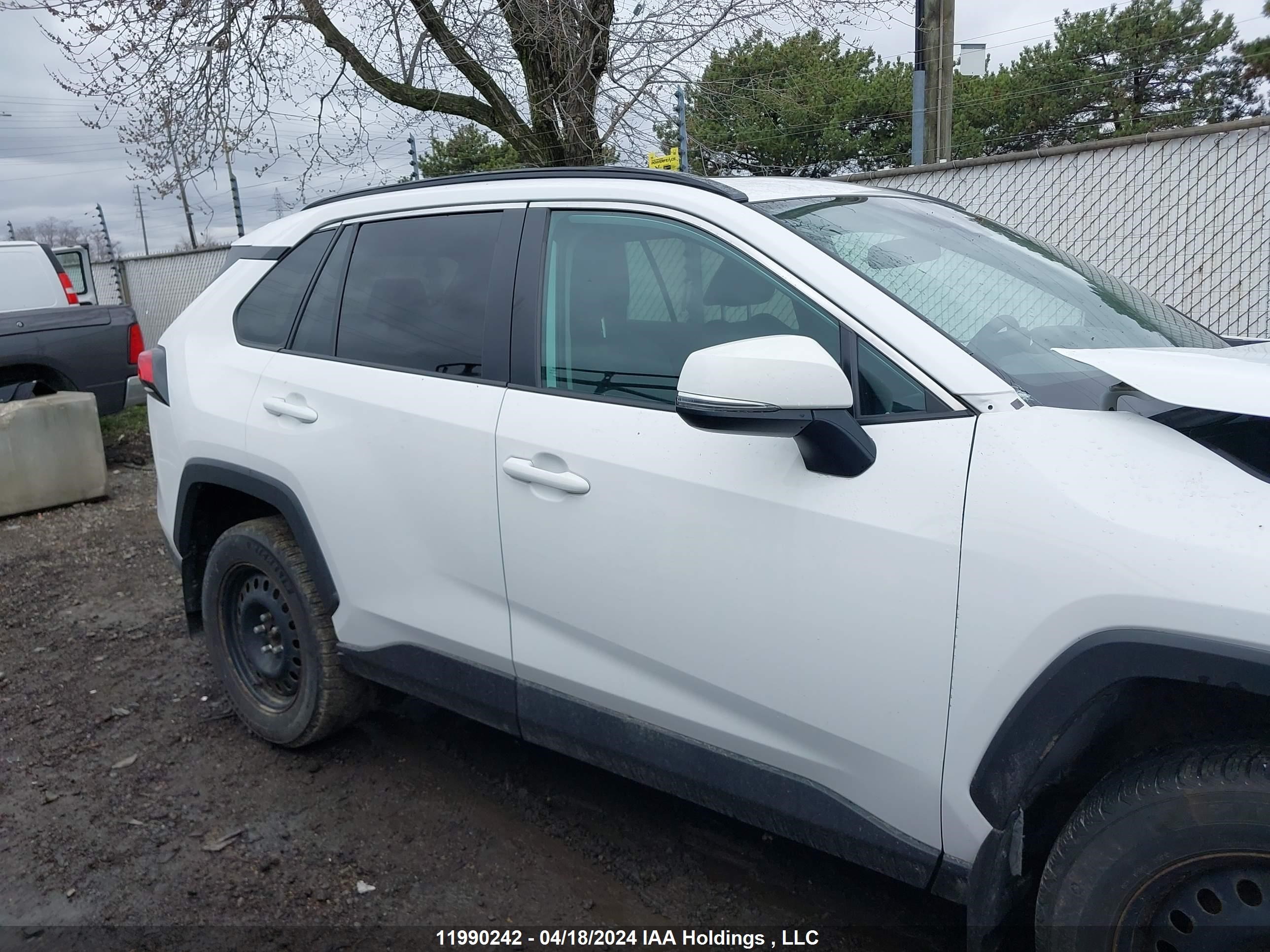 Photo 13 VIN: 2T3R1RFV8MC163400 - TOYOTA RAV 4 