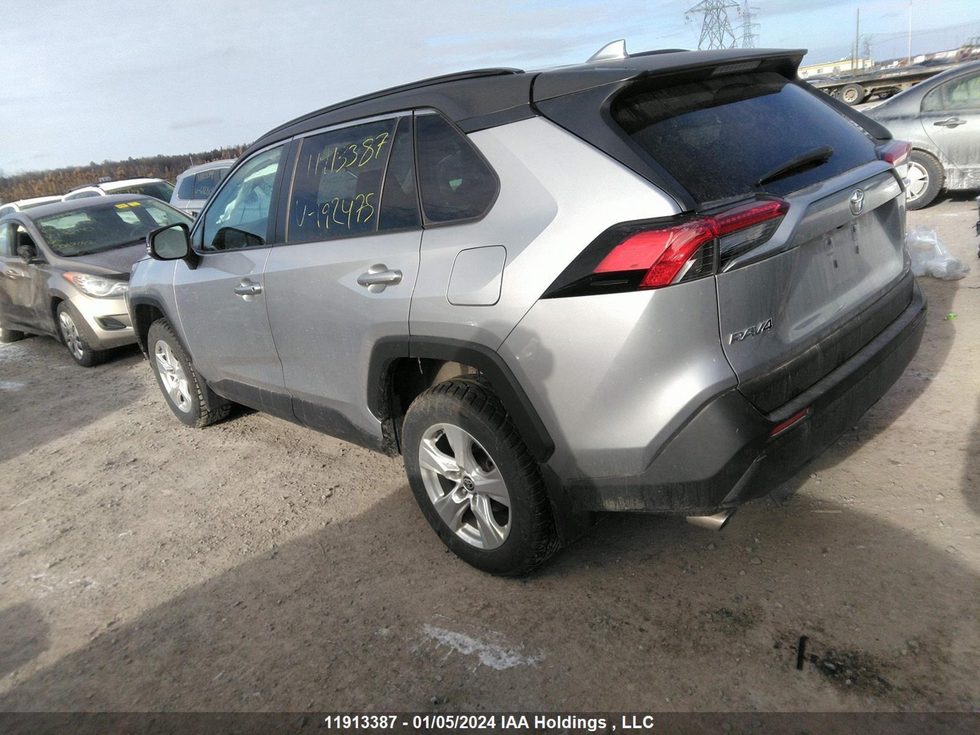 Photo 2 VIN: 2T3R1RFV8MC192475 - TOYOTA RAV 4 