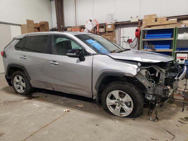 Photo 3 VIN: 2T3R1RFV9MC167908 - TOYOTA RAV4 XLE 